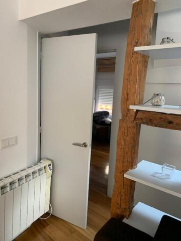 Impresionante apartamento en Malasaña Madrid Bagian luar foto